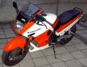 1988 Kawasaki GPX 750 R photo